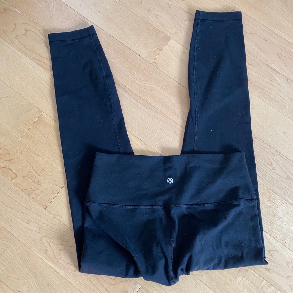 Lululemon Wunder Under 25” size 8 Leggings Black